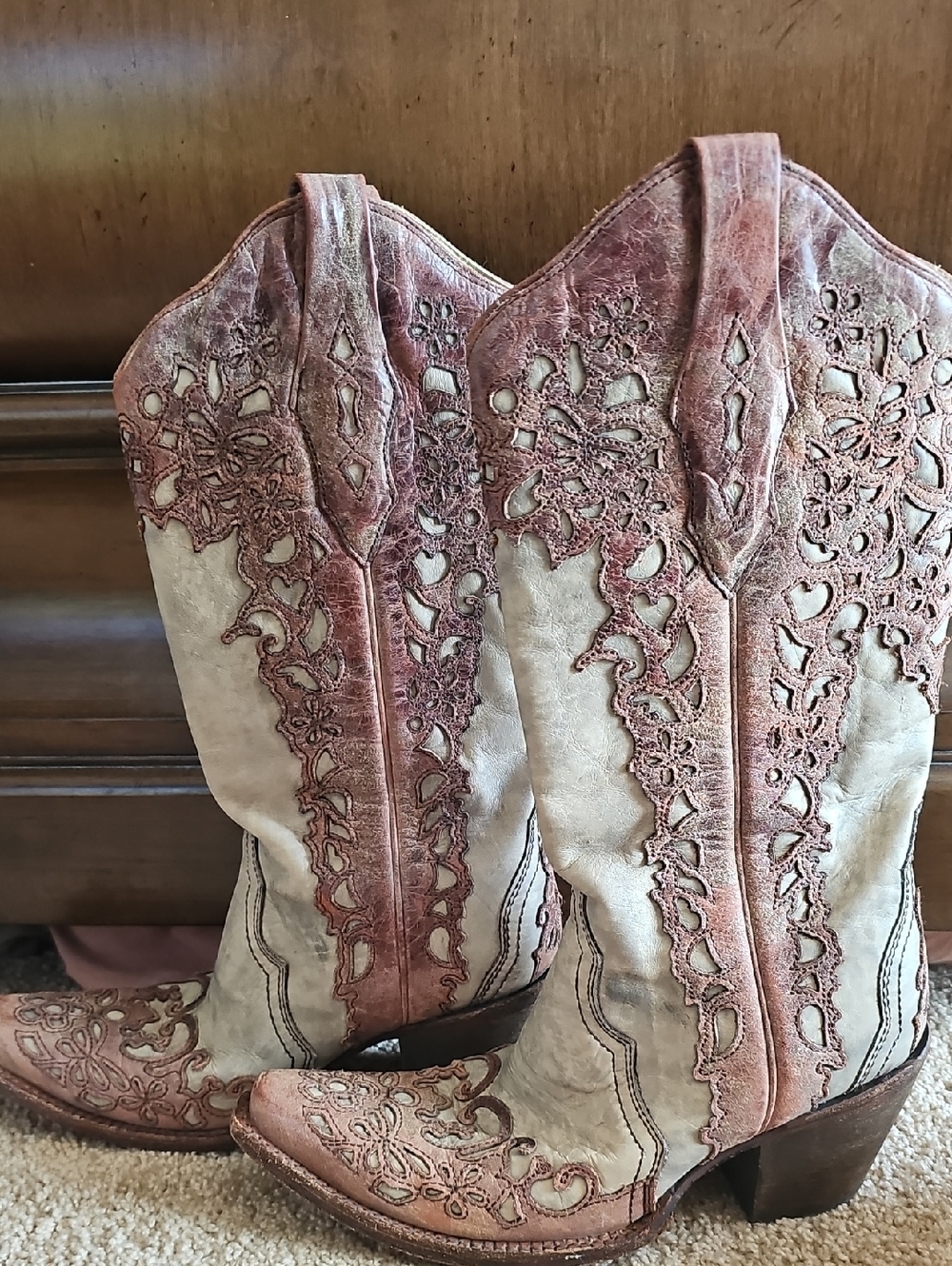 Corral Vintage Cream Leather Cowboy Boots